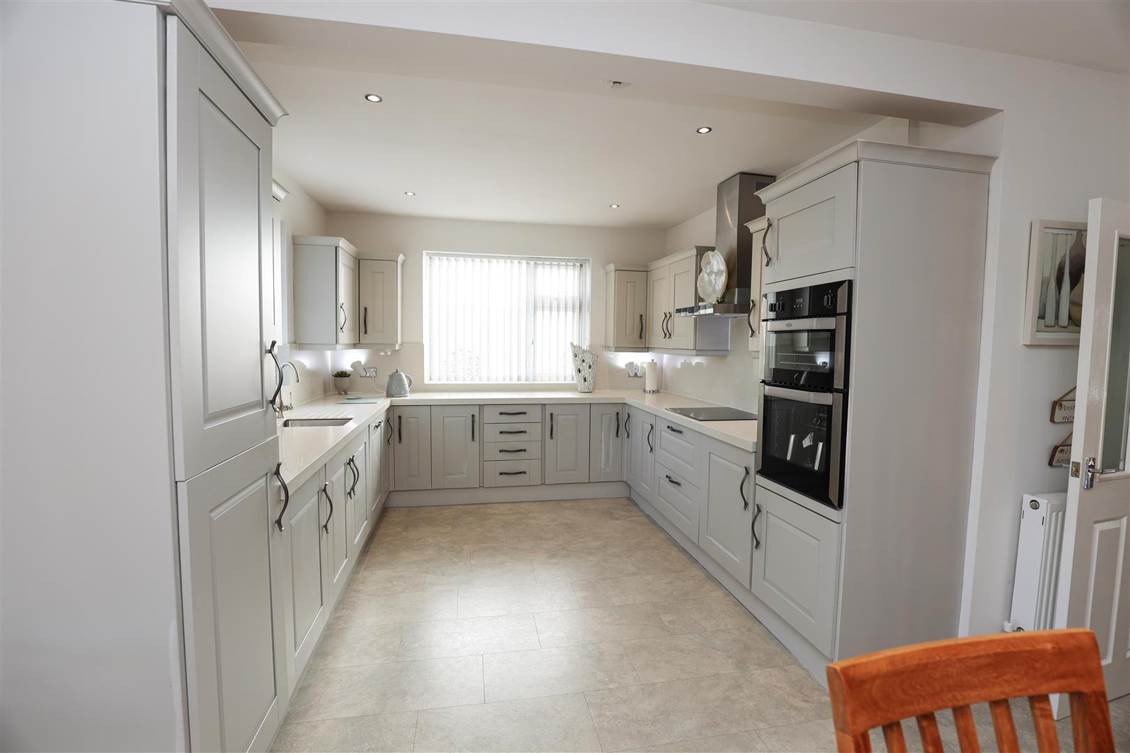 Peppercorn Lodge, 182 Port Road East, Barry, Vale of Glamorgan, CF62 9PZ